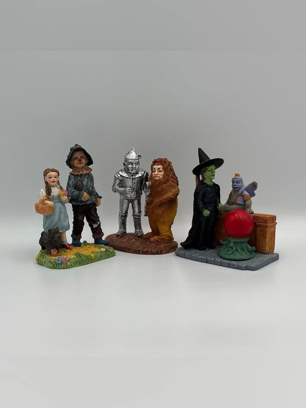 Vintage Wizard Of Oz Dorthy Scarecrow Toto Tin Man Lion Wicked Witch Toy Lot